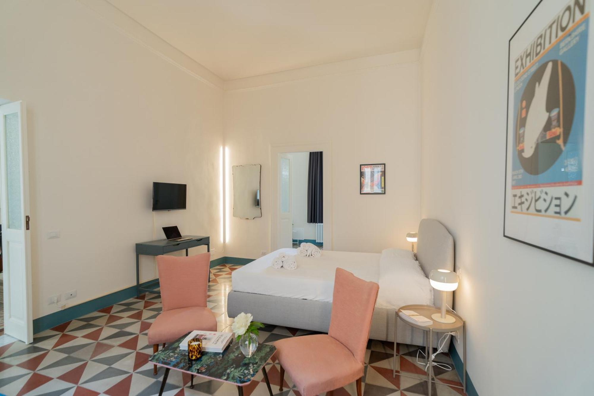 Margherita Apartment & Rooftop By Residence Colibri Lecce Exterior photo